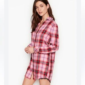 Victoria's Secret Pink & Red Plaid Long-Sleeve Nightshirt | L